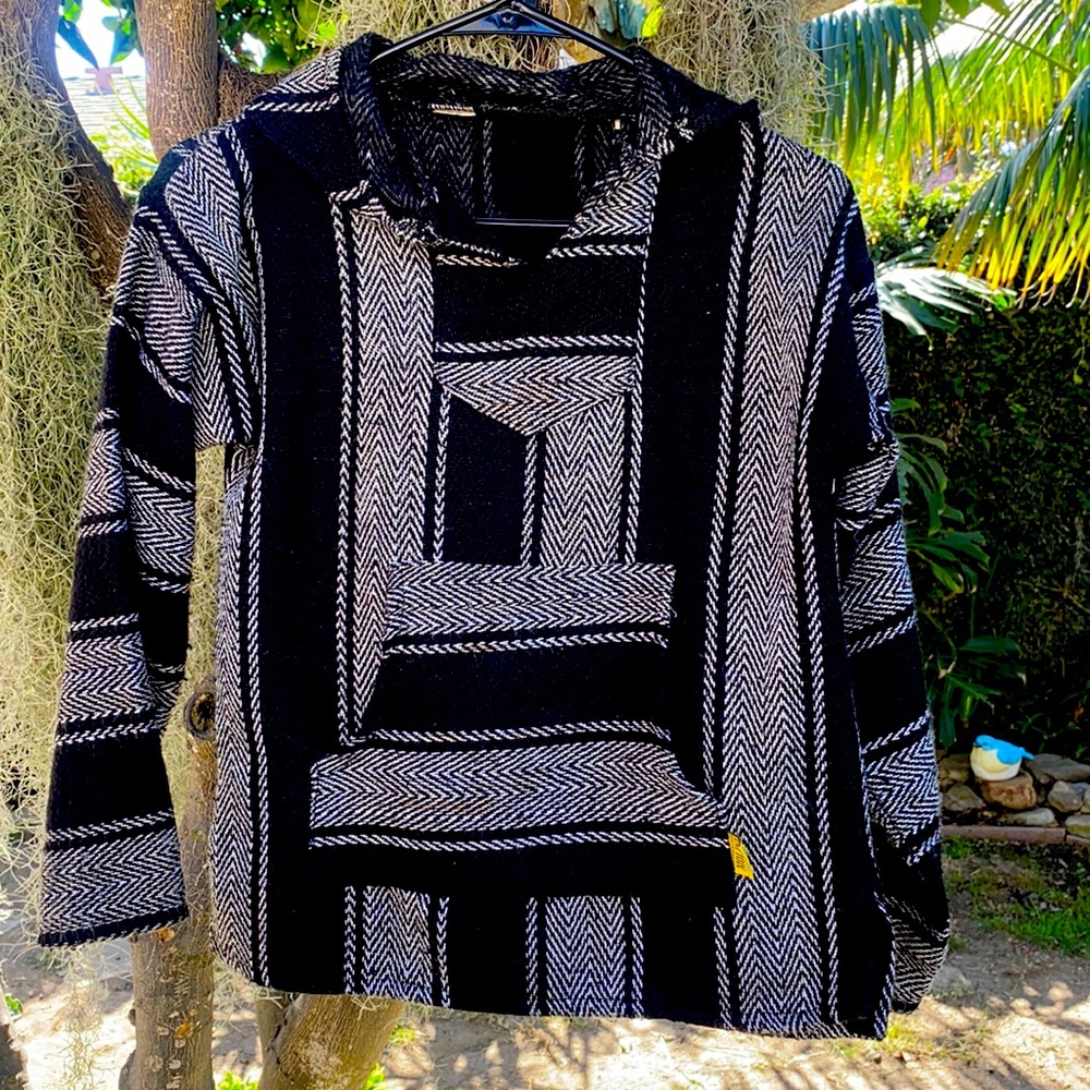 Baja Hoodie size 7/8 kids